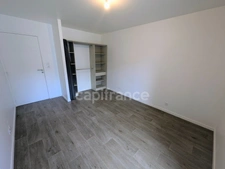 Appartement 84 m² • 3 chambres • Résidence récente • Parking QUIMPER (29)