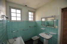 LA CLAYETTE - maison 156m² - avec entrepôt de 210m² sur terrain 3930m²