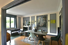 COURS LA VILLE - maison d'architecte 300 m² - terrain 6000m²