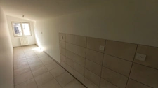 Maison de ville à CHAUFFAILLES - 110 m² avec jardin intérieur.