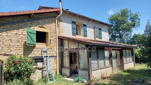 Charmante maison de 73m² - 4 pièces - terrain 4400 m²
