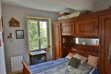 proche Chauffailles - Maison pierre - 7 piéces dont 4 chambres-  137m²