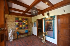 BELMONT DE LA LOIRE - Maison 215 m² - 7 pièces - proche commodités.