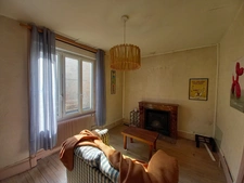 Maison de ville à CHAUFFAILLES avec cour intérieure - 75m²