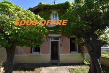 proche de CHARLIEU (42) Charmante maison de 93m² - 4 pièces 
