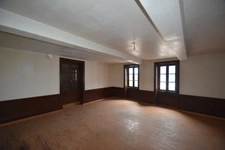 Immeuble de 320 m² - CHENAY LE CHATEL - Proche Marcigny