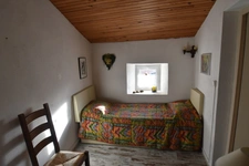 Maison en Pierre avec jardin et terrain attenant -  120m² -3 chambres - CHAUFFAILLES (71)