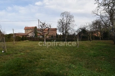 Maison en Pierre avec jardin et terrain attenant -  120m² -3 chambres - CHAUFFAILLES (71)