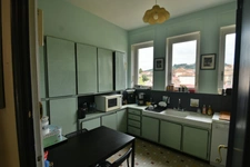 COURS LA VILLE - maison d'architecte 300 m² - terrain 6000m²