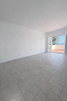 MORIANI (20) Appartement à vendre 2 pièces de 33,50 m2 -vue mer -  terrasse 48,31 m2