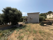 FURIANI (20) Maison à vendre 5 pièces de 136 m2 avec studio indépendante
