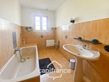 Dpt Corse (20), à vendre FOLELLI appartement T4 de 106,60 m2 avec jardin privatif de 158,50 m2  