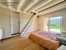 Maison de plain-pied, 4 chambres, double garage et jardin