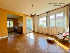 Charmante maison de plain-pied , jardin et garage
