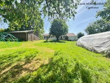Maison de plain-pied, 4 chambres, double garage et jardin