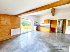 Sud réolais, maison en pierres , 4 chambres, séchoir, jardin