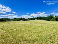 Terrain constructible 9 775 m² - Projet de 8 maisons individuelles