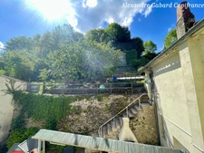 Bord de Canal - Maison en pierres rénovée - 3 chambres - Garage - Cour - Jardin  