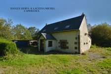 Propriété à vendre Proche Vire Calvados  (14) avec deux maisons d'habitation sur un terrain de 9 Hectares