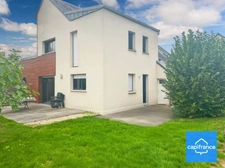 A L'HUISSERIE  - Maison familiale  7 pièces   169m2 