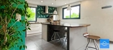 A L'HUISSERIE  - Maison familiale  7 pièces   169m2 