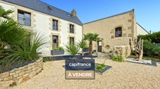 BEAUTIFUL PROPERTY WITH CHARACTER IN PLOUHARNEL