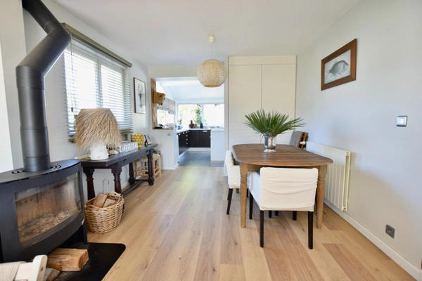 Ensemble immobilier dans quartier résidentiel !