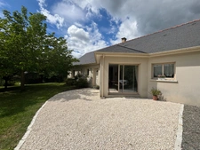 CORNE - LOIRE AUTHION Maison à vendre 5 pièces jardin et garage
