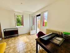 Maison de plain pied rénovée au Bois du Roy 