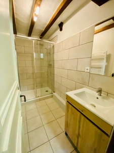 À Vendre : Maison de ville 3 chambres avec dépendance Mayenne 53200