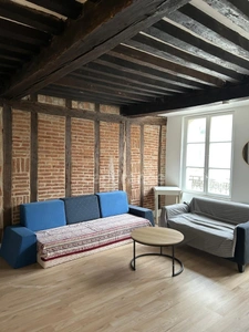 Profitable building LAON (02)