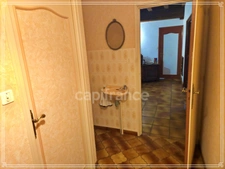 Character property complex with strong potential – 305 m² house + rental income