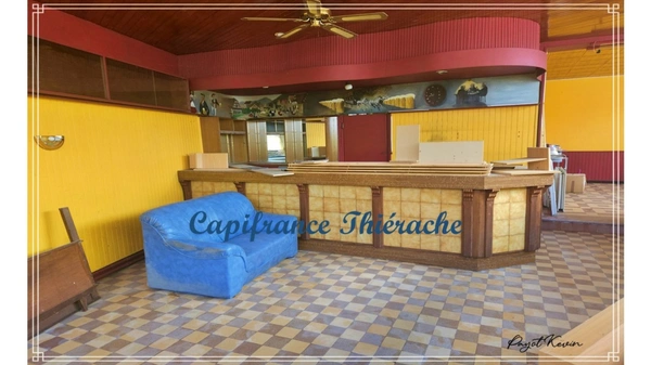 Ancien Bar/Café a rénover 