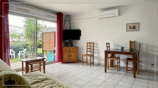 Dpt Hérault (34), à vendre FRONTIGNAN-PLAGE appartement T3 de 51 m²  - Plain pied- Front de mer