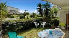Dpt Hérault (34), à vendre FRONTIGNAN-PLAGE appartement T3 de 51 m²  - Plain pied- Front de mer