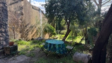Campagnan – Maison de village de caractère avec jardins, cour et terrasse panoramique