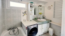 Dpt Hérault (34), à vendre FRONTIGNAN-PLAGE appartement T3 de 51 m²  - Plain pied- Front de mer