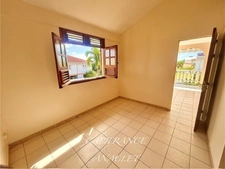 🔑 Maison à louer 7 pièces LE LAMENTIN (972)