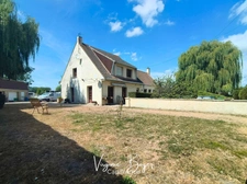 Exclusivité - Maison de 190 m² – 4 chambres – Terrain clos de 7 500 m² – Beau potentiel - Proche commodités