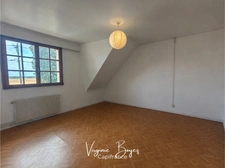 Maison de campagne 190 m² – 4 chambres – Terrain clos de 7 500 m² – Beau potentiel
