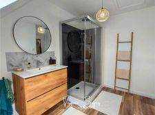 UXEM - Maison semi-mitoyenne entièrement rénovée avec jardin, terrasse et garage 