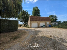 Maison de campagne 190 m² – 4 chambres – Terrain clos de 7 500 m² – Beau potentiel