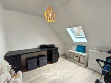 UXEM - Maison semi-mitoyenne entièrement rénovée avec jardin, terrasse et garage 