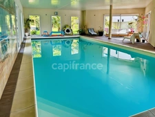 BOURG BLANC - MAISON AVEC PISCINE