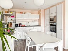 LE RELECQ-KERHUON - Appartement T4 avec vue mer, terrasse/balcon de 20 m², garage et cave !