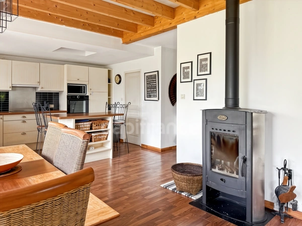 GUIPAVAS – LE DOUVEZ – MAISON FAMILIALE 141 m² – 5 PIÈCES