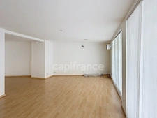 BREST – TRÈS BEL APPARTEMENT DE 176,55 M² CARREZ – TRAMWAY AU PIED
