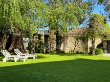 Maison de charme d'environ 272 m² au Moulin Blanc, à l'abri des regards
