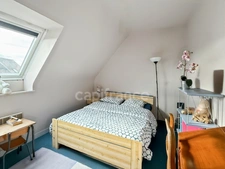 LE RELECQ-KERHUON - Maison avec grande pièce de vie en impasse