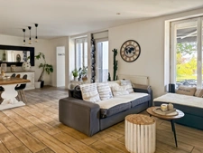 COUP DE CŒUR – 200 M² DE CHARME, UN JARDIN SECRET
